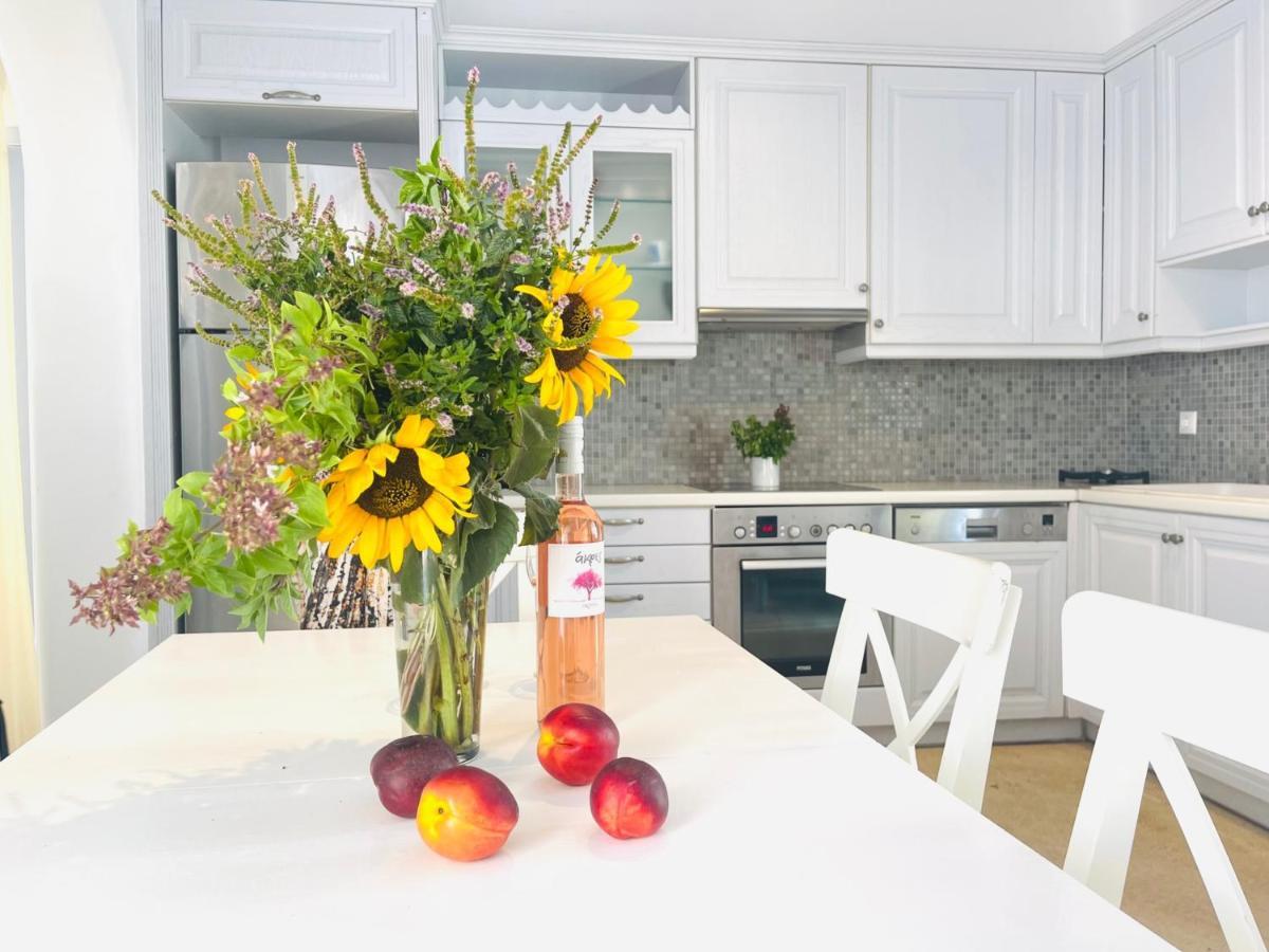 Aphrodite Sunshine Suite Mykonos Town Экстерьер фото
